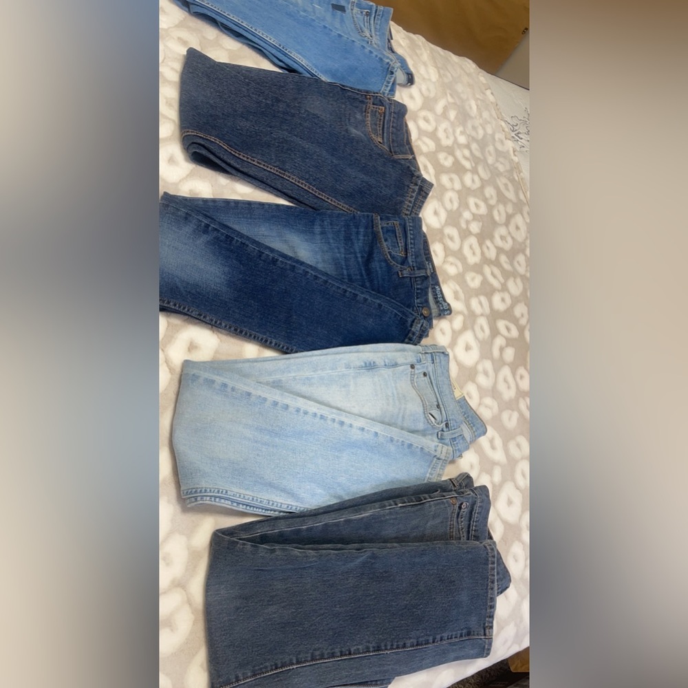 5 pairs of Men Jeans 32x32